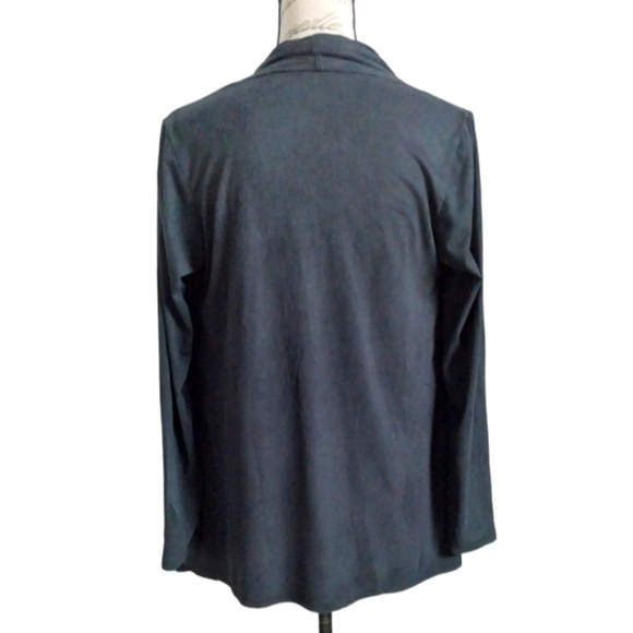 Bobeau Luxuriously Soft Charcoal Gray Asymmetrical Wrap Cardigan - Picture 7 of 9